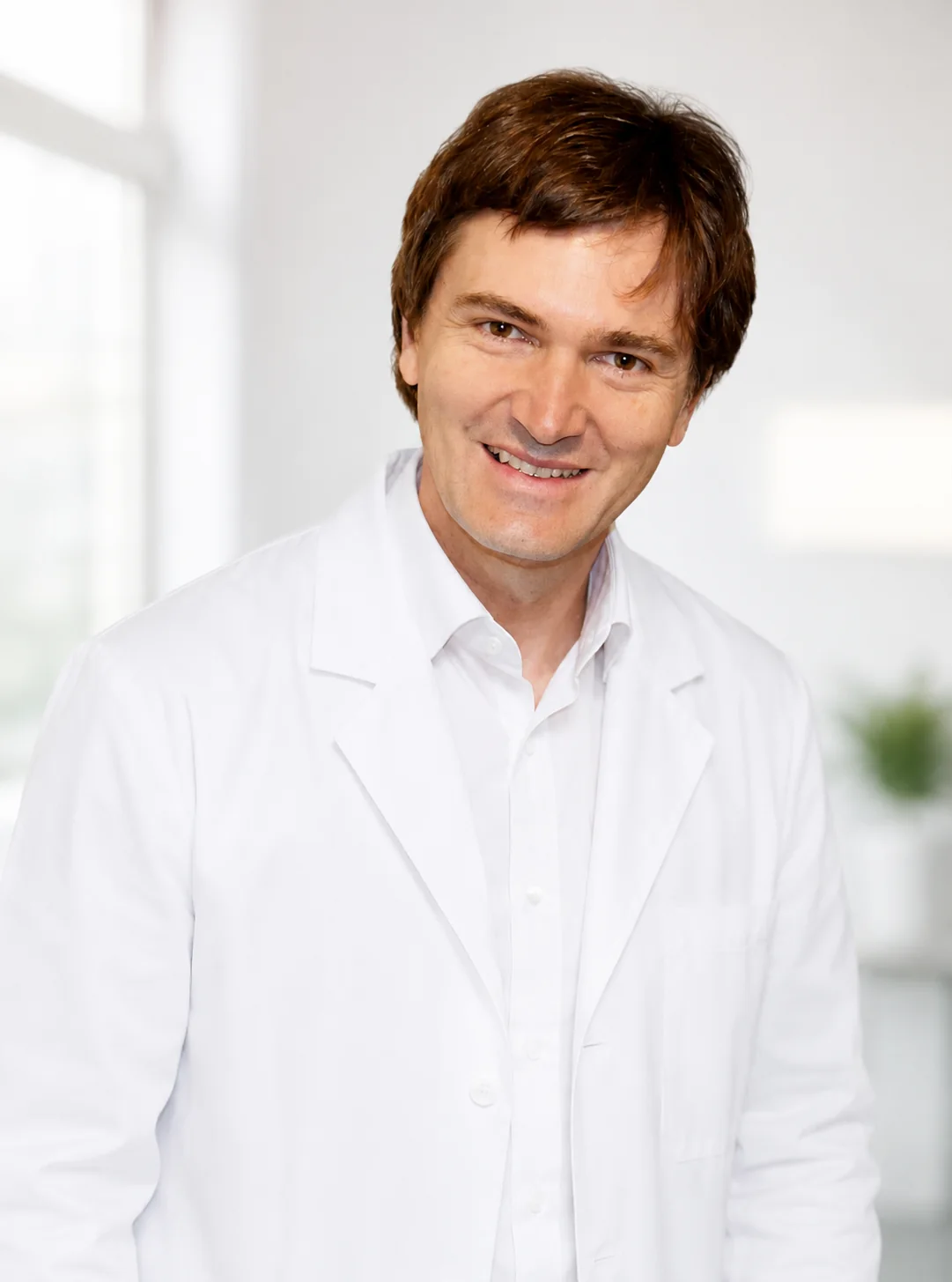 OA Dr. Alexander Trost in seiner dermatologischen Ordination